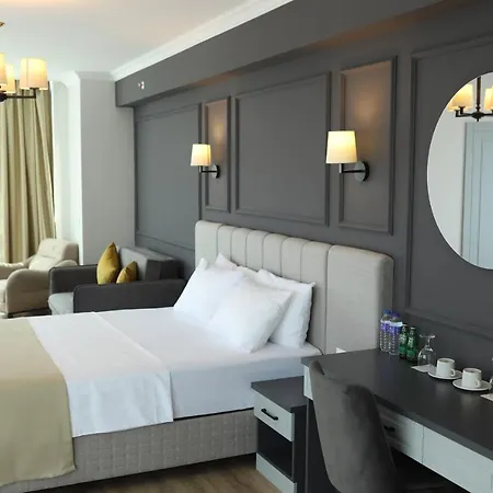 Hotel Fontana 3*
